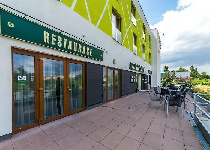 Nad Kralovnou & Restaurant