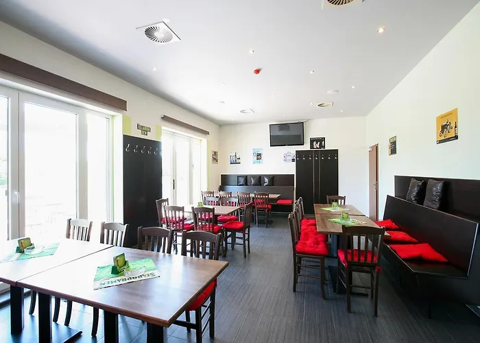 Nad Kralovnou & Restaurant 3* Praga