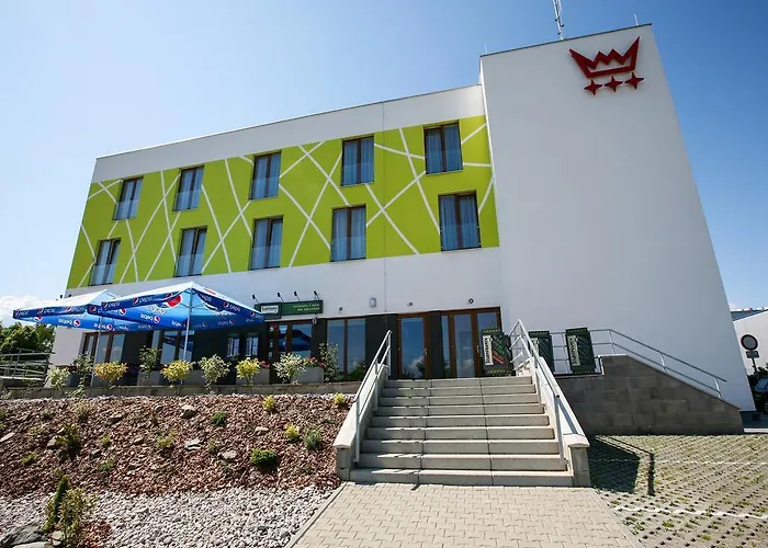Nad Kralovnou & Restaurant 3*