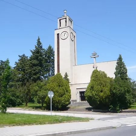 Nad Kralovnou & Restaurant