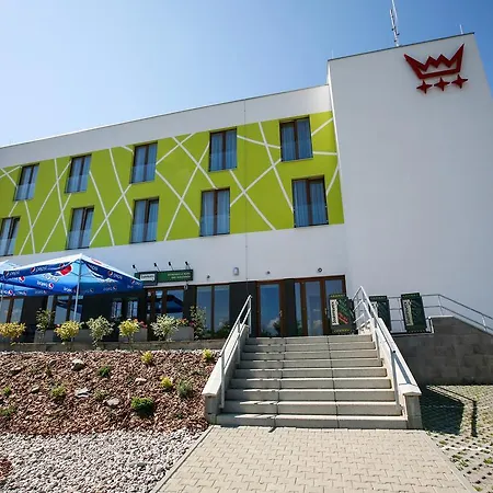 Nad Kralovnou & Restaurant 3*
