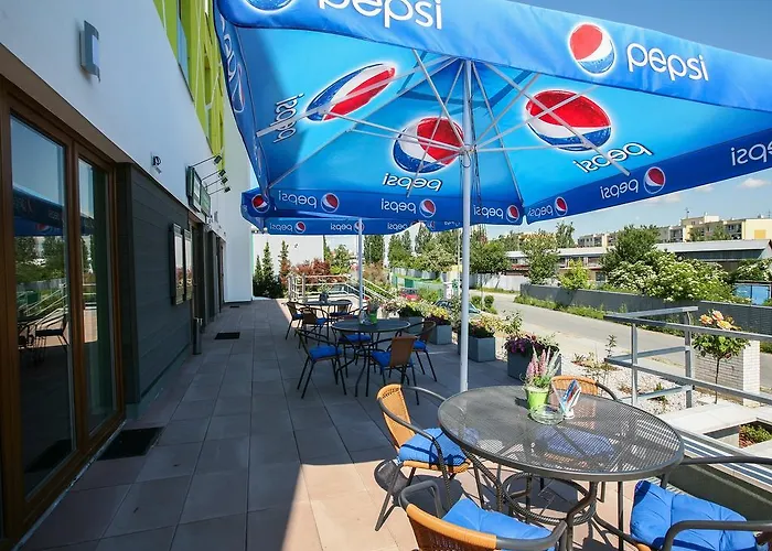 Nad Kralovnou & Restaurant Прага