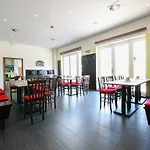 酒店 Nad Kralovnou & Restaurant