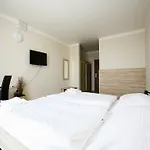 Nad Kralovnou & Restaurant 布拉格