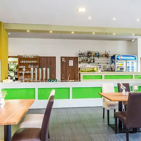 Nad Kralovnou & Restaurant 3* Praga