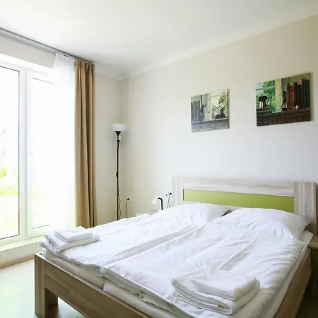 Hotel Nad Kralovnou & Restaurant 3*