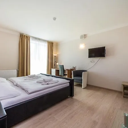 Nad Kralovnou & Restaurant 3* 布拉格